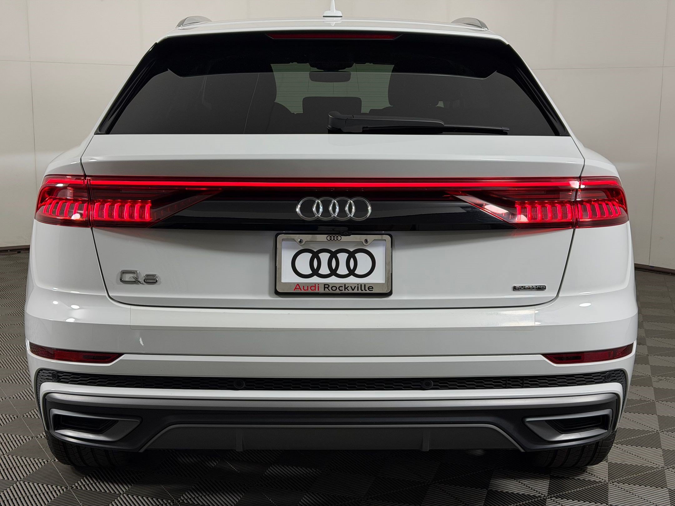Certified 2023 Audi Q8 Premium Plus w/ Premium Plus Package AWD/4WD image 10