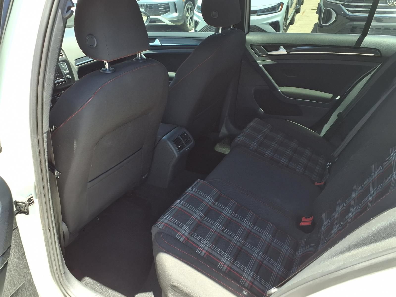 Used 2015 Volkswagen GTI S FWD image 17