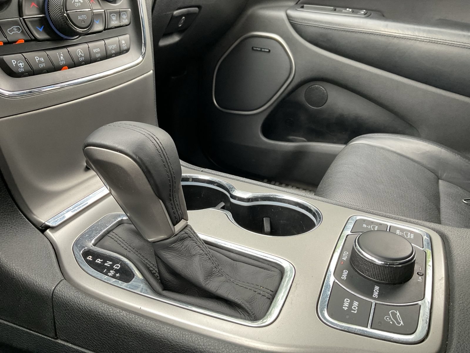 Used 2017 Jeep Grand Cherokee Summit AWD/4WD image 34