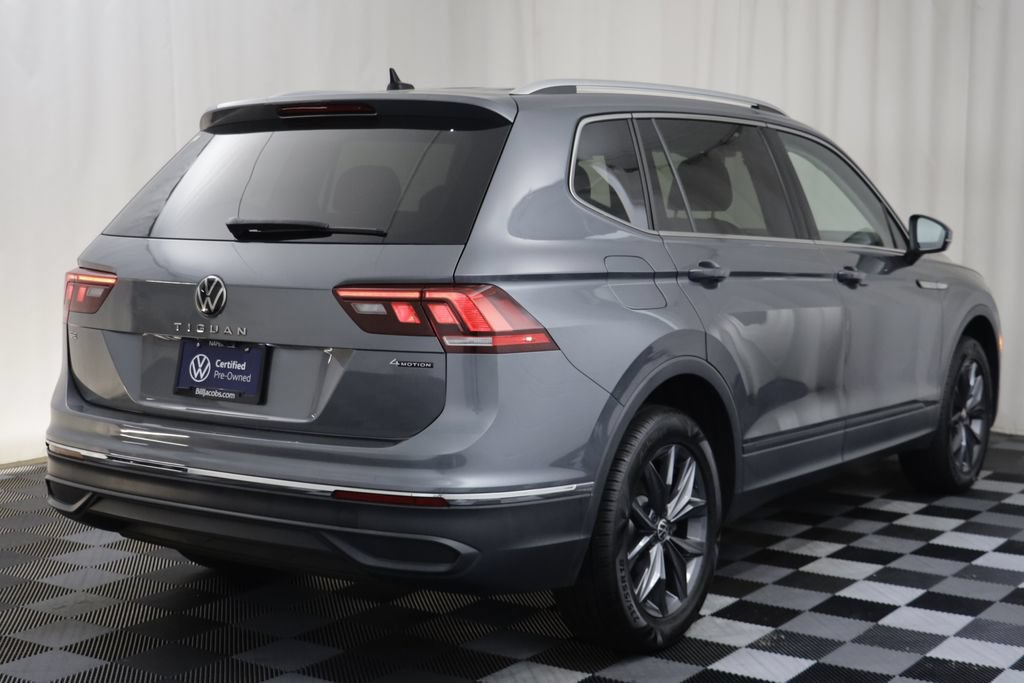 Certified 2023 Volkswagen Tiguan SE AWD/4WD image 16