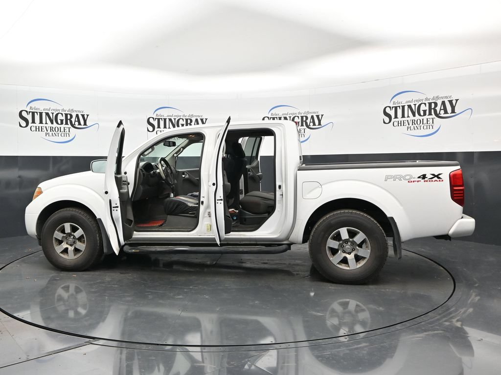 Used 2012 Nissan Frontier PRO-4X AWD/4WD image 37