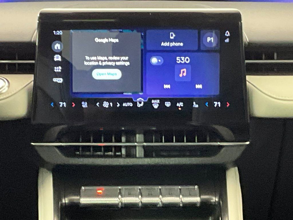 Used 2025 Lincoln Nautilus Premier image 11