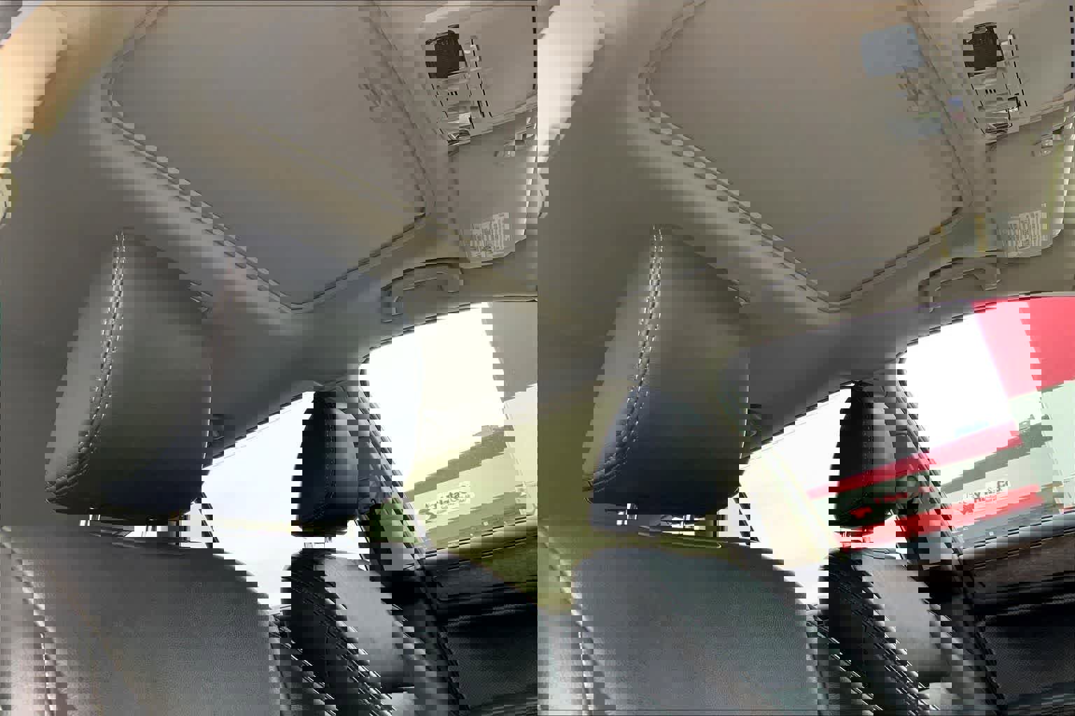 Used 2016 Subaru Outback 2.5i Limited image 30