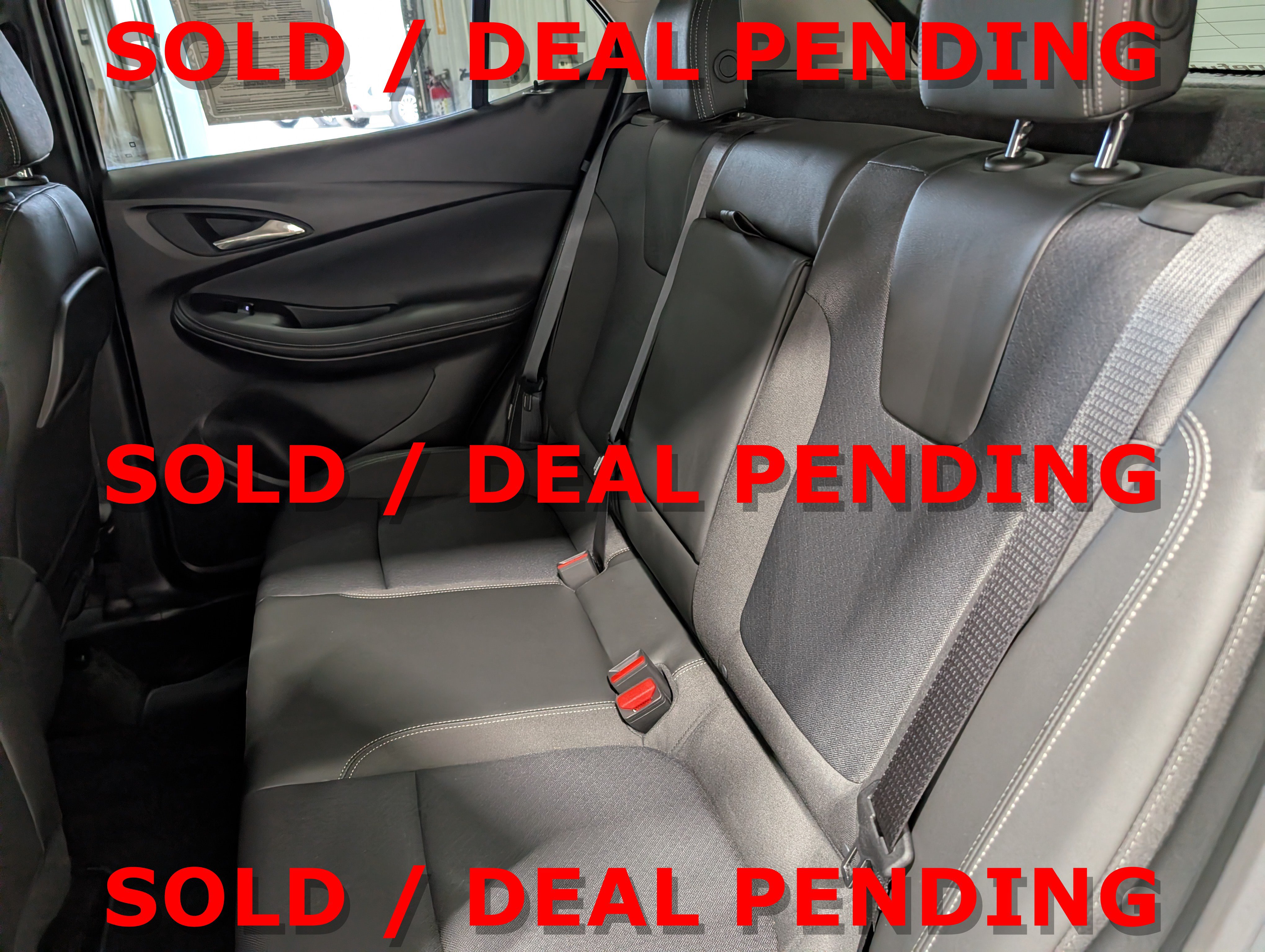 Used 2023 Buick Encore GX Select w/ Sport Touring Package FWD image 15