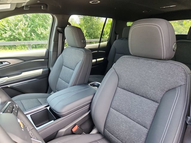 New 2026 Chevrolet Traverse LT w/ Driver Confidence Package FWD image 13