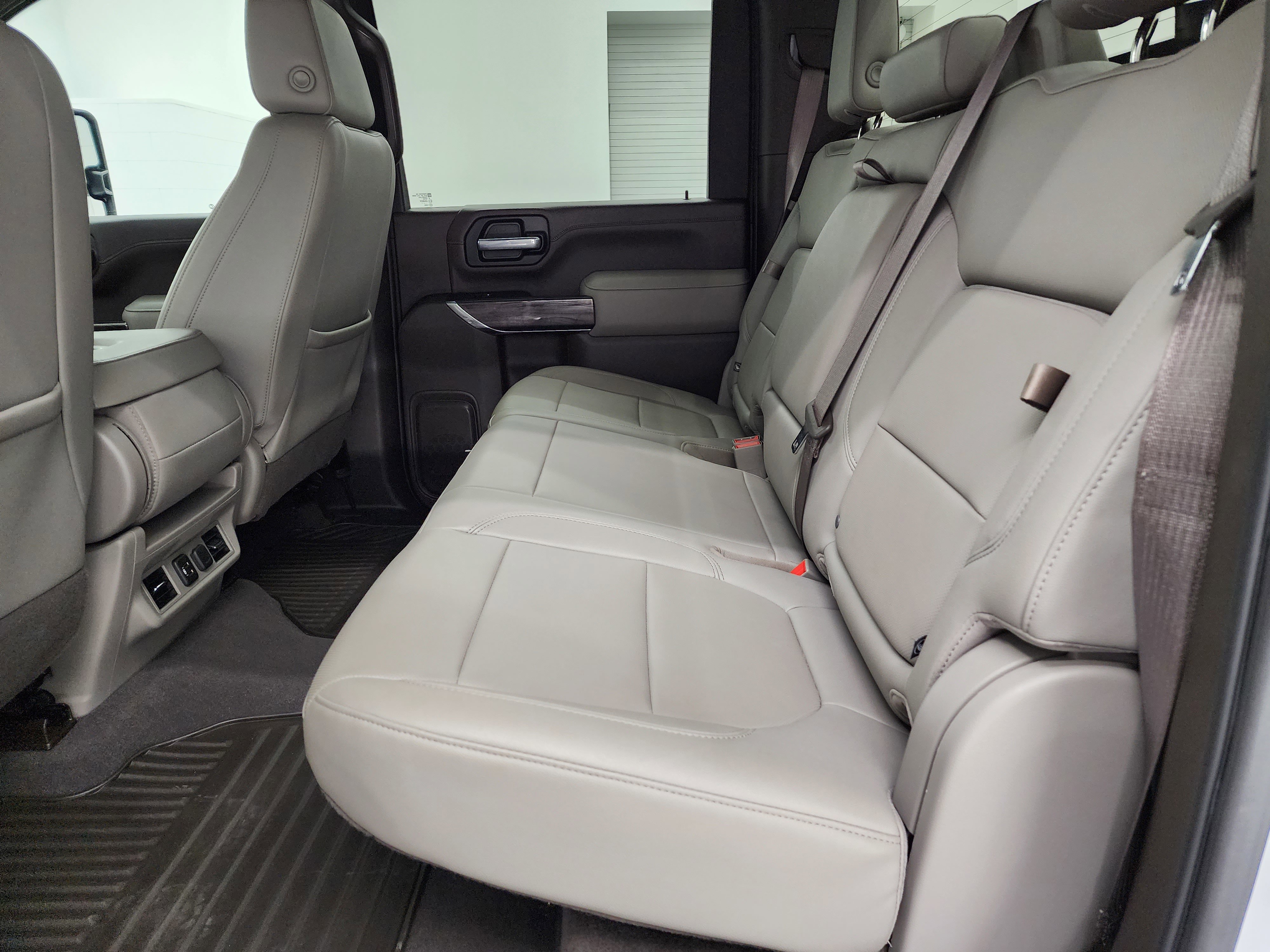 Used 2021 Chevrolet Silverado 3500 LTZ w/ Gooseneck/5TH Wheel Package image 9