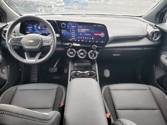 Certified 2024 Chevrolet Blazer EV LT AWD/4WD image 17