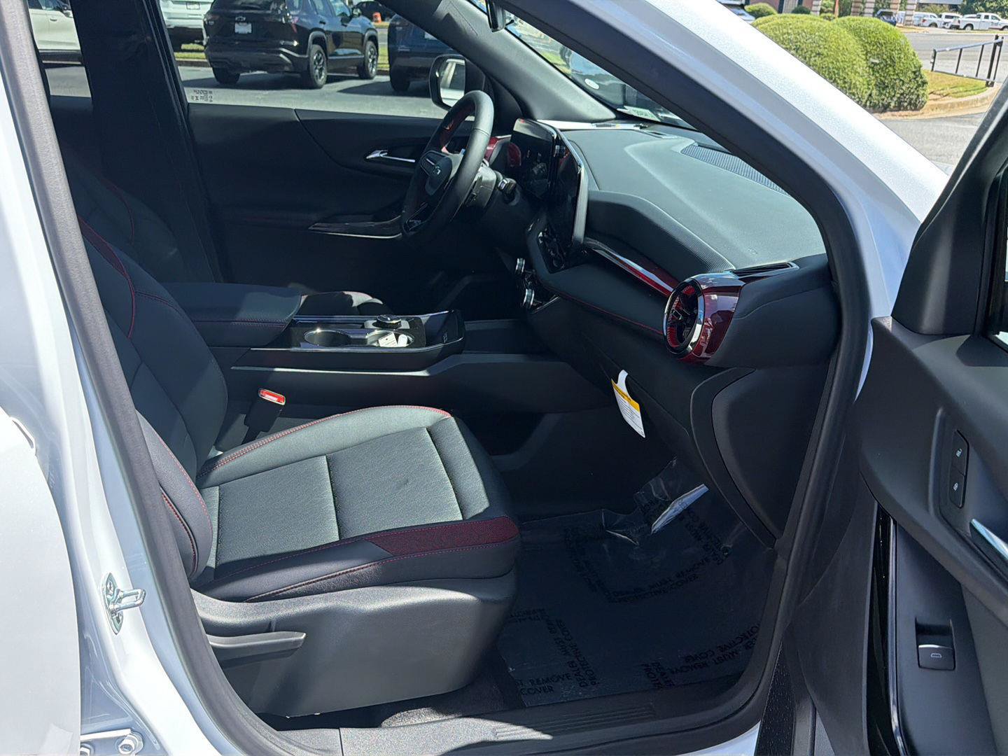 New 2027 Chevrolet Equinox RS FWD image 13