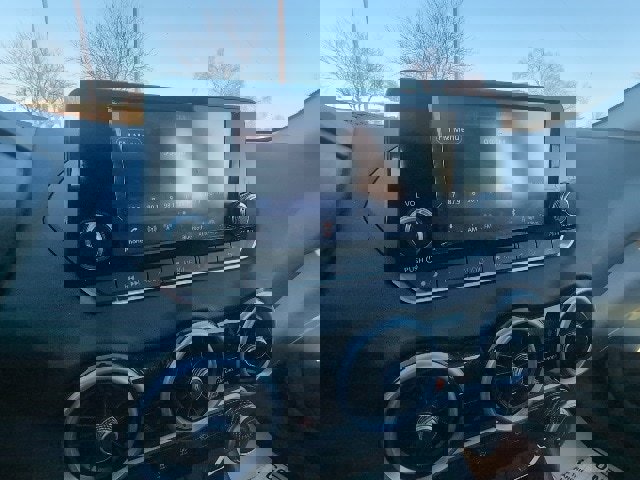 Used 2024 Nissan Sentra S image 11