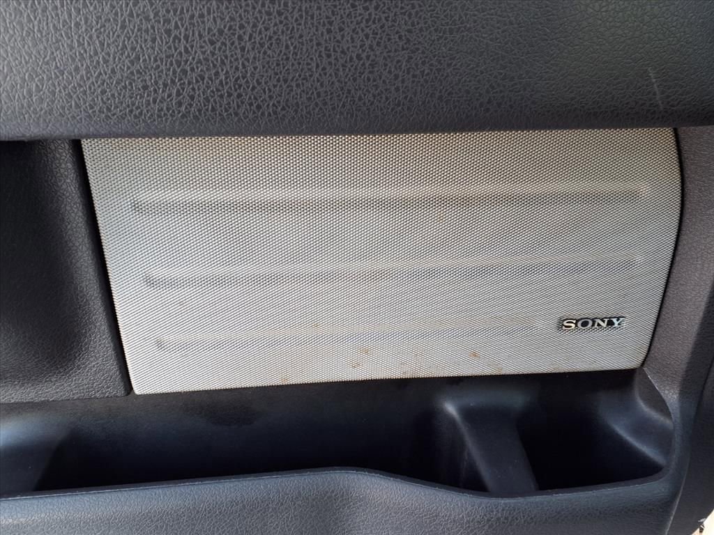 Used 2013 Ford F150 Lariat w/ Luxury Equipment Group image 16