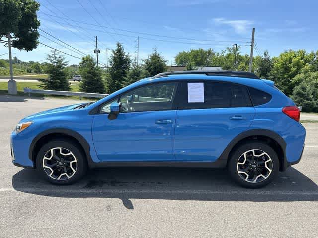 Used 2016 Subaru Crosstrek 2.0i Premium AWD/4WD image 2