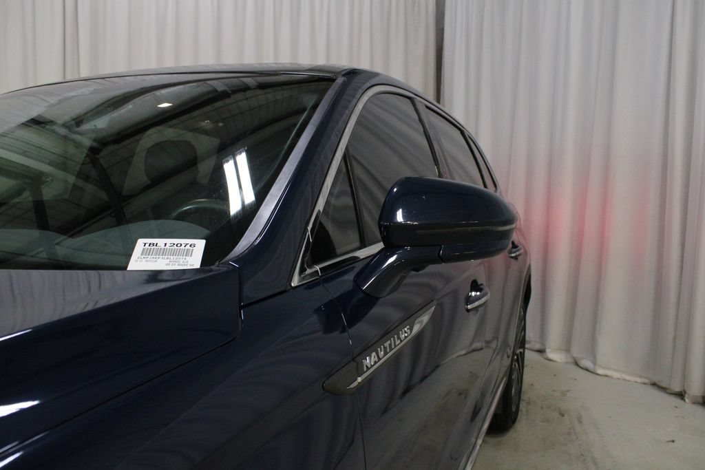 Used 2020 Lincoln Nautilus Reserve w/ Equipment Group 201A AWD/4WD image 35