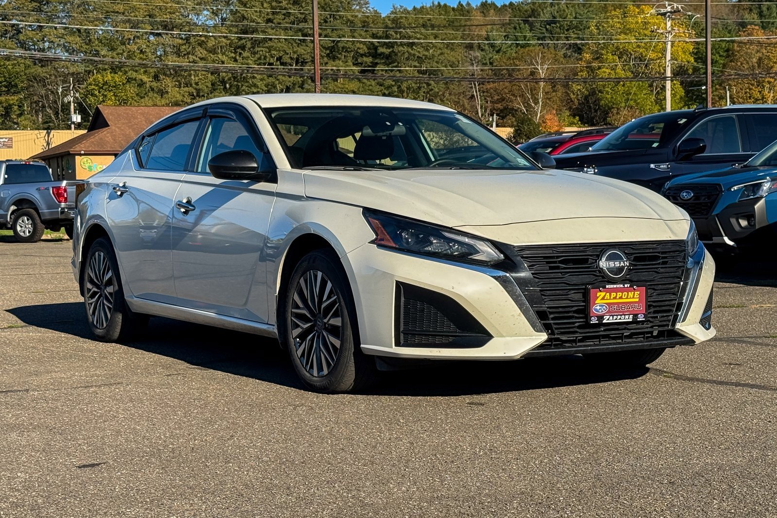 Used 2024 Nissan Altima 2.5 SV