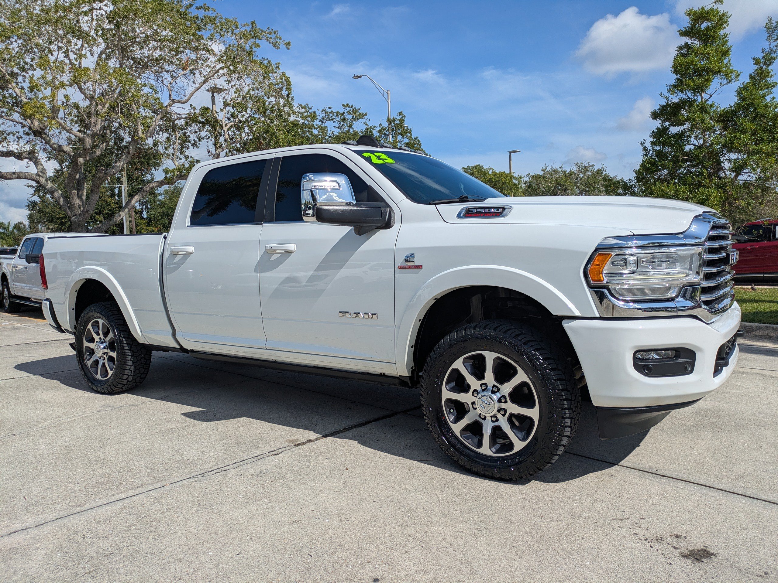 Used 2023 RAM 3500 Limited AWD/4WD image 2