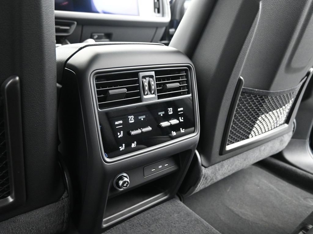New 2025 Porsche Cayenne E-Hybrid image 27