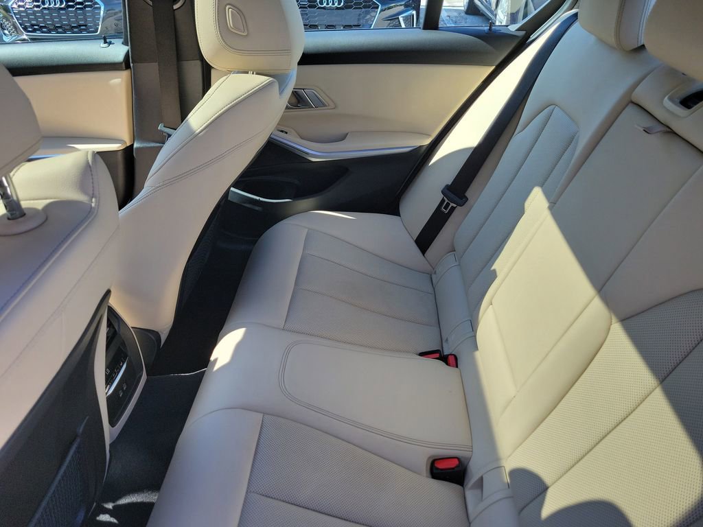 Used 2023 BMW 330i Sedan w/ Driving Assistance Package RWD image 24