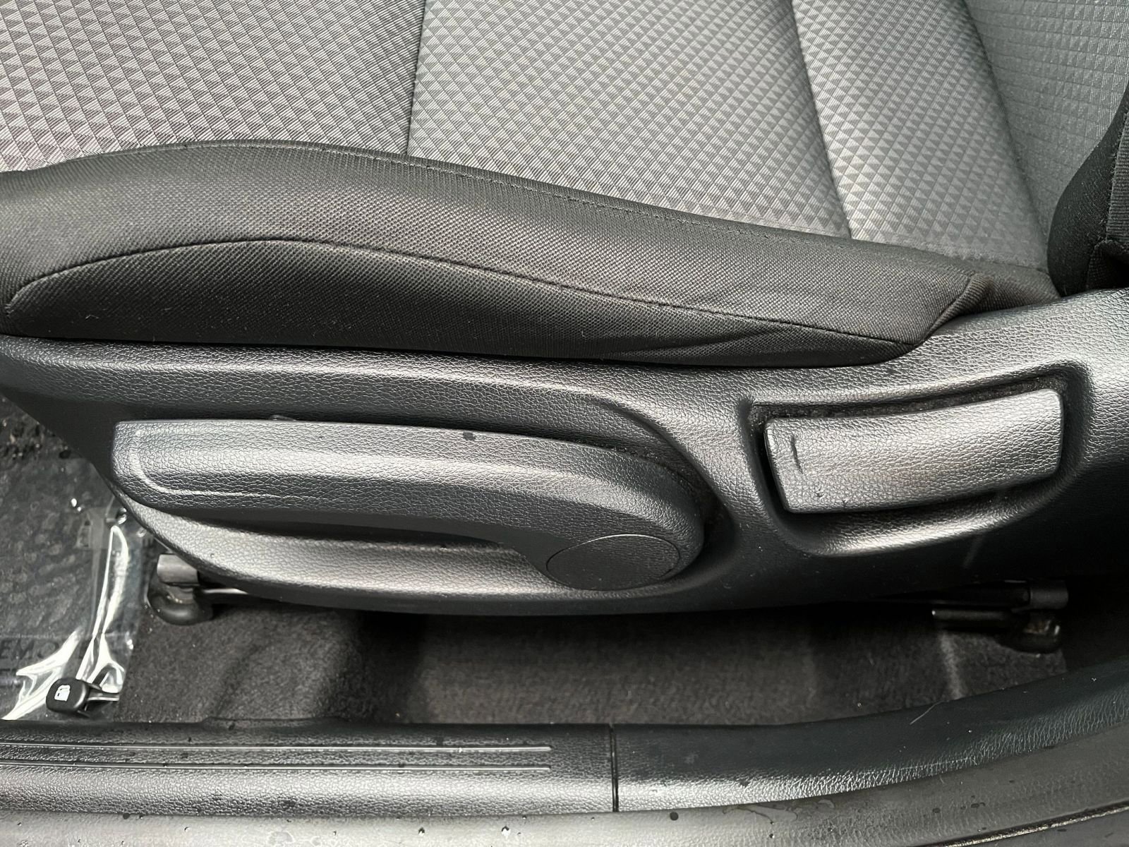 Used 2025 Kia Soul LX w/ LX Technology Package image 22