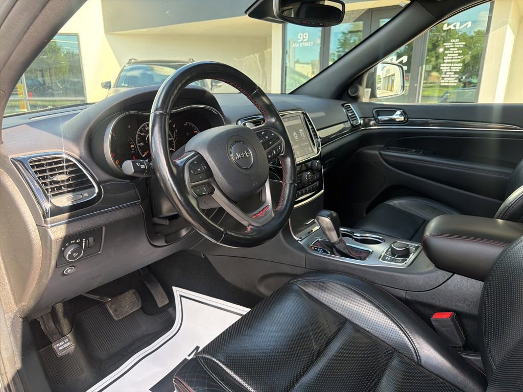 Used 2021 Jeep Grand Cherokee Trailhawk w/ Trailhawk Luxury Group AWD/4WD image 29