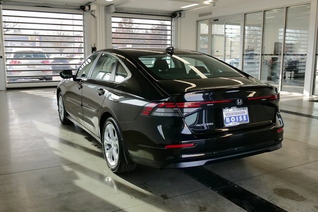 Used 2023 Honda Accord LX image 4