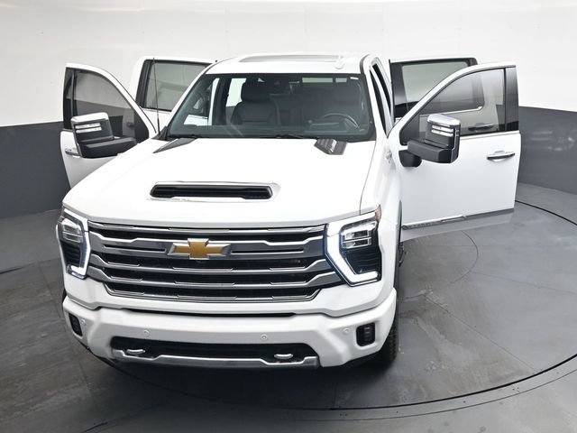 Used 2024 Chevrolet Silverado 2500 High Country w/ High Country Premium Package AWD/4WD image 38