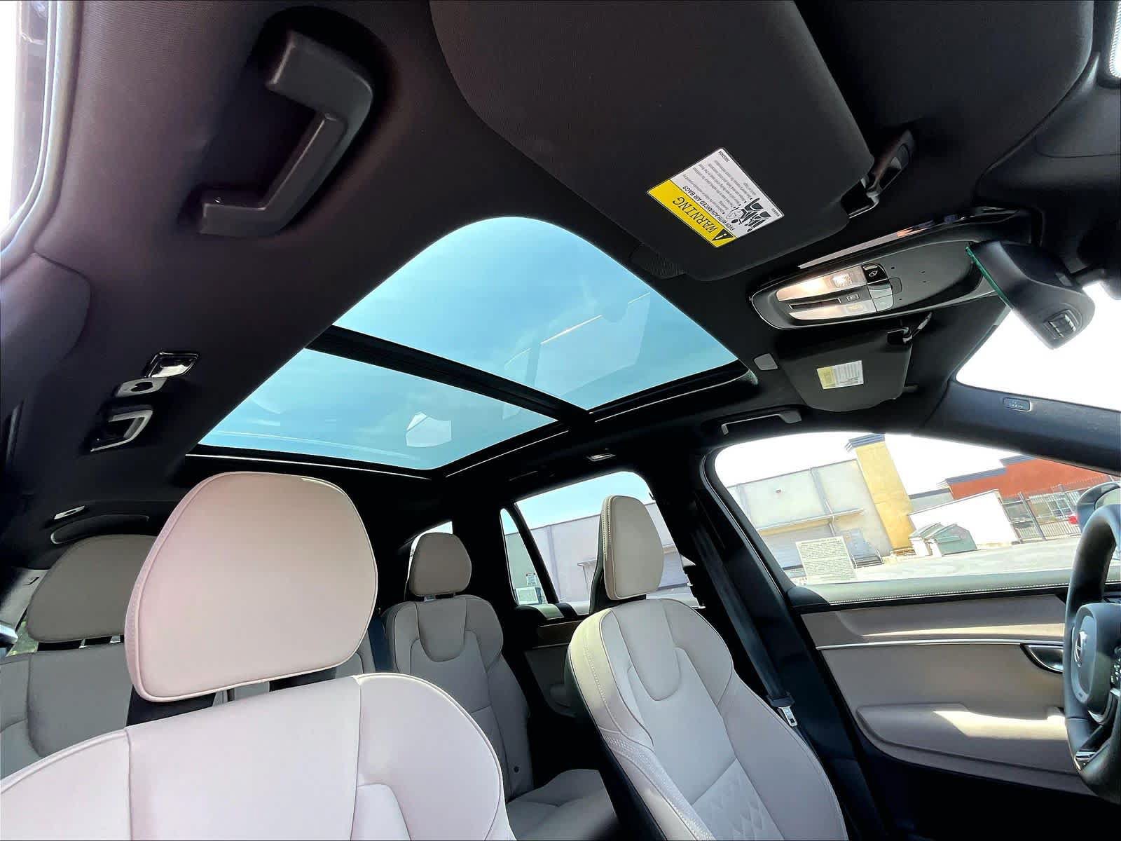 Used 2026 Volvo XC90 B6 Plus w/ Protection Package Premier AWD/4WD image 25