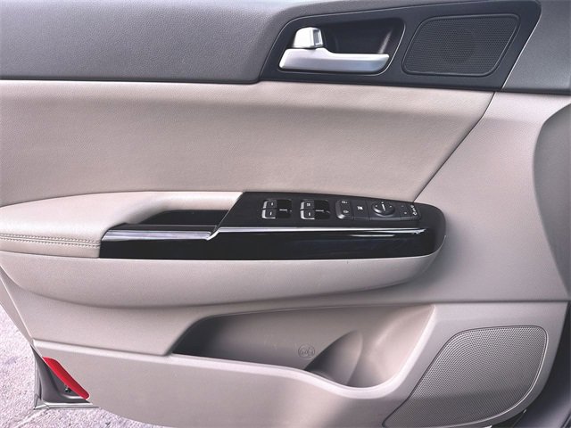 Used 2018 Kia Sportage EX image 21