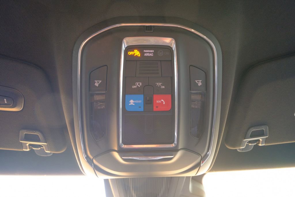 Used 2025 Dodge Charger R/T w/ Quick Order Package 25M R/T image 25