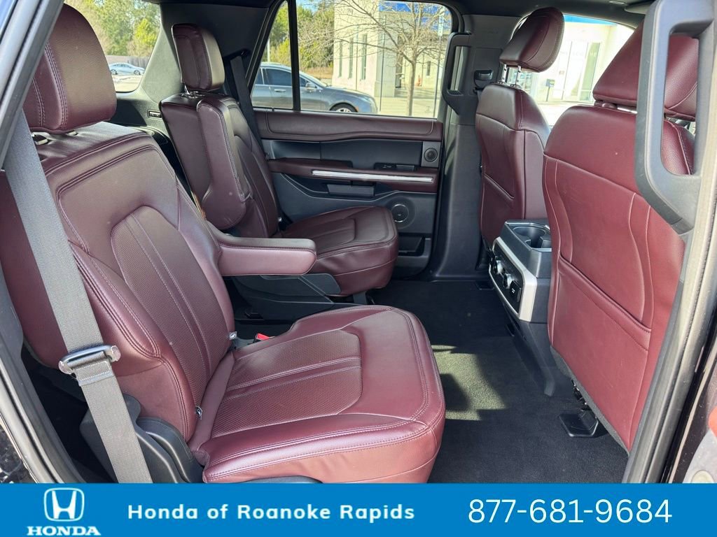 Used 2024 Ford Expedition Limited image 33