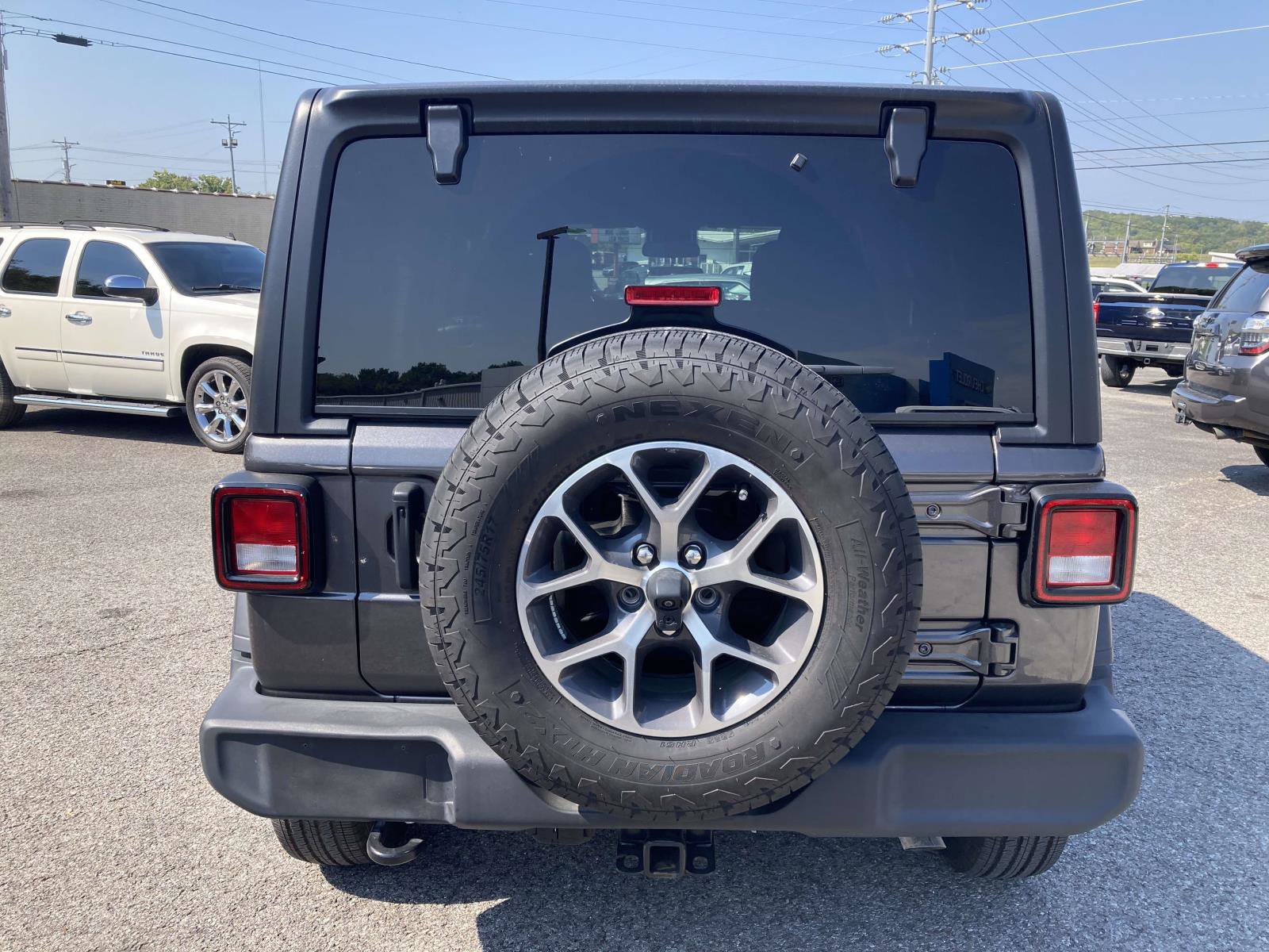 Used 2024 Jeep Wrangler Unlimited Sport image 3