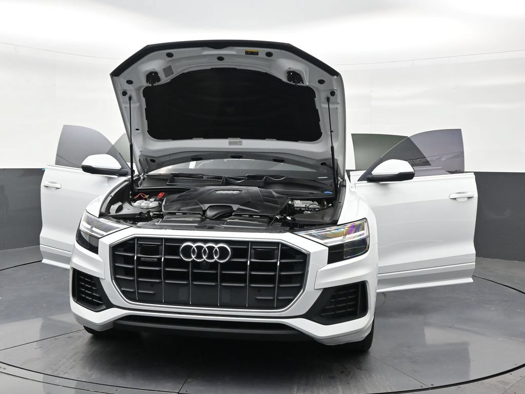 Used 2019 Audi Q8 Premium Plus w/ Premium Plus AWD/4WD image 33
