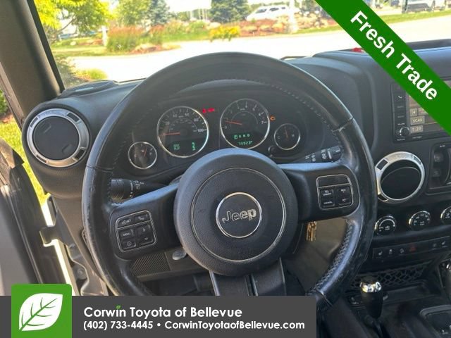 Used 2016 Jeep Wrangler Unlimited Sahara w/ Dual Top Group AWD/4WD image 12