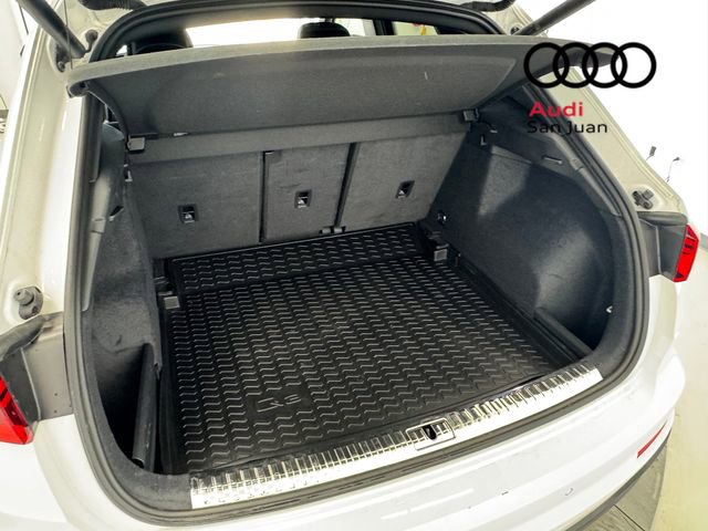 Certified 2025 Audi Q3 2.0T Premium image 8