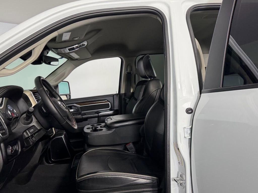 Used 2024 RAM 2500 Laramie w/ Safety Group image 20