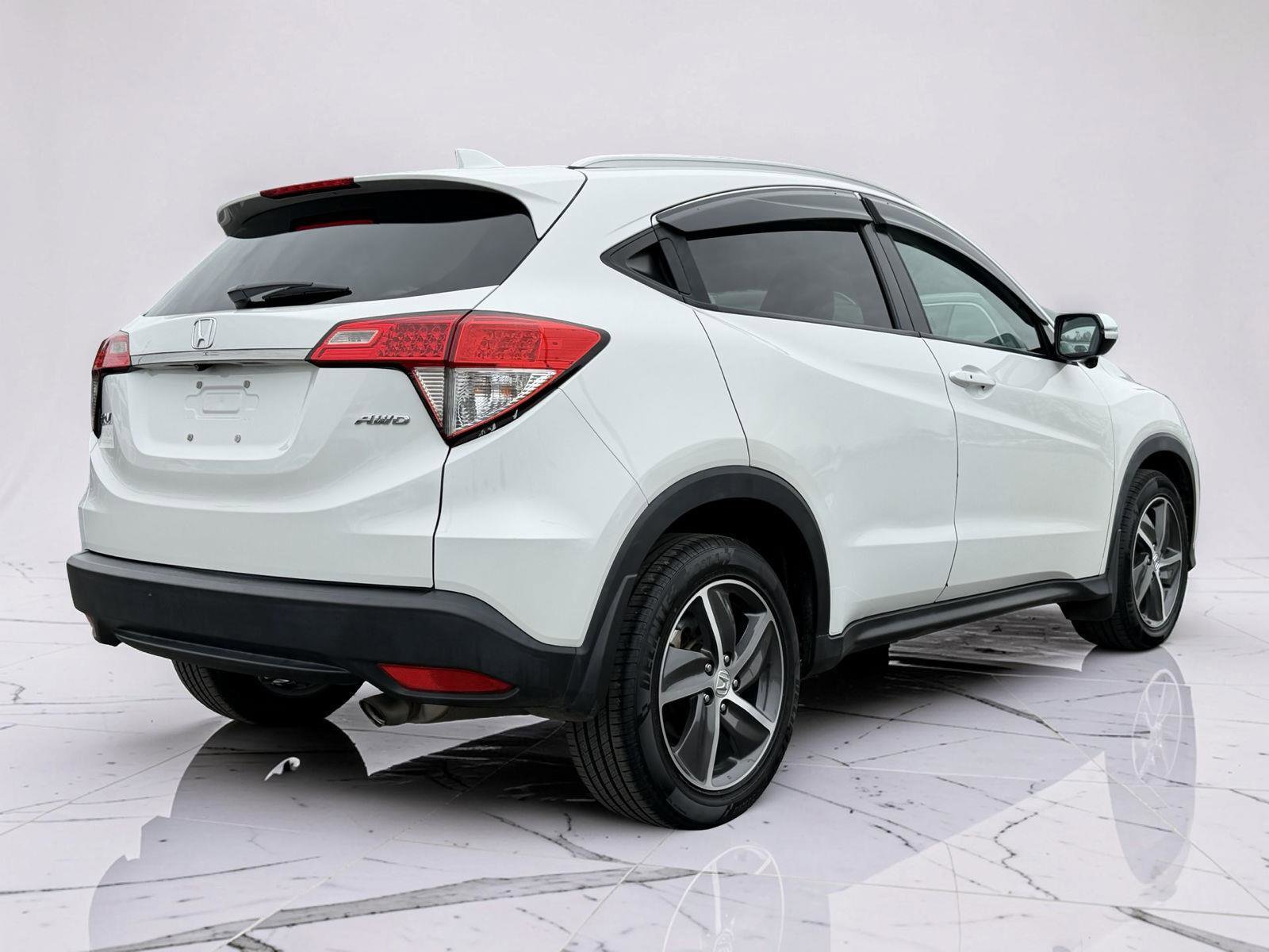 Used 2022 Honda HR-V EX image 2