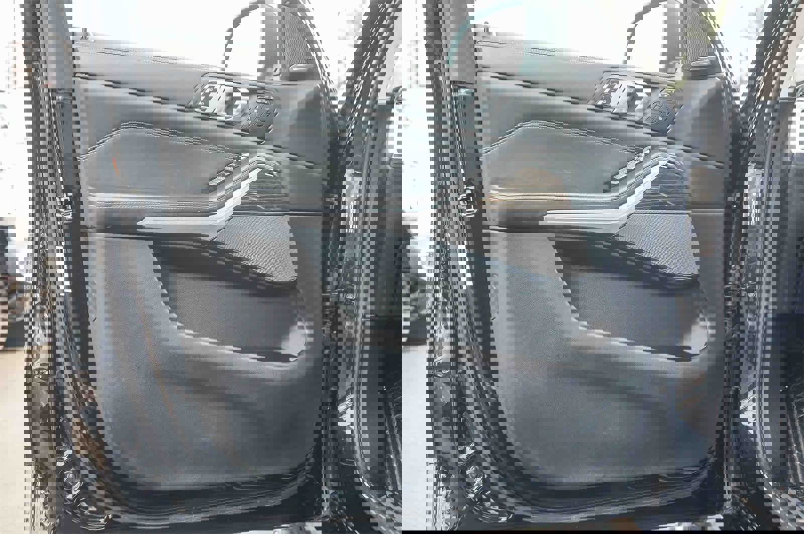 Used 2023 BMW X7 xDrive40i image 19