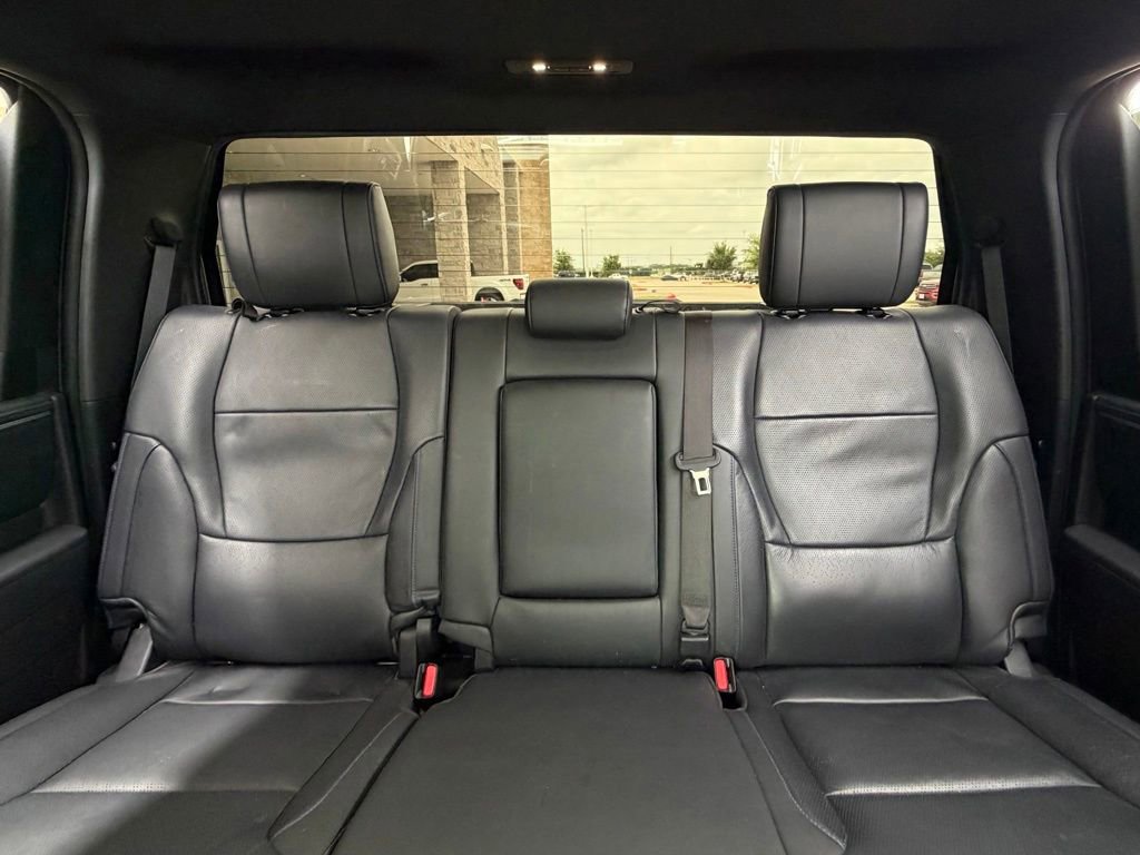 Used 2024 Toyota Tundra Platinum AWD/4WD image 24