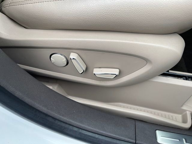 Used 2023 Lincoln Nautilus Standard w/ Premium Package image 36