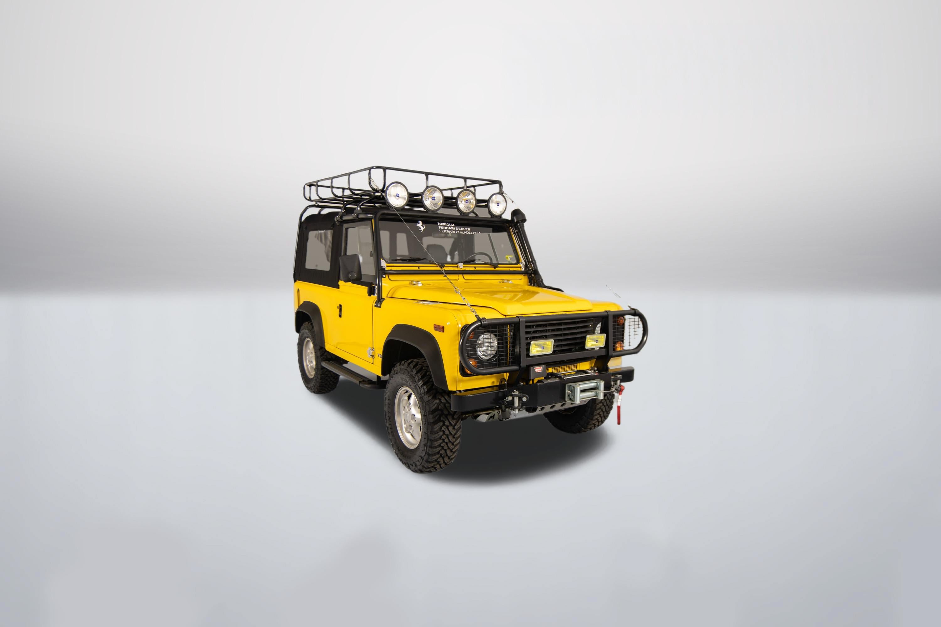 Used 1997 Land Rover Defender 90 AWD/4WD image 1