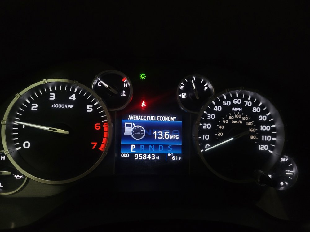 Used 2015 Toyota Tundra SR5 AWD/4WD image 23