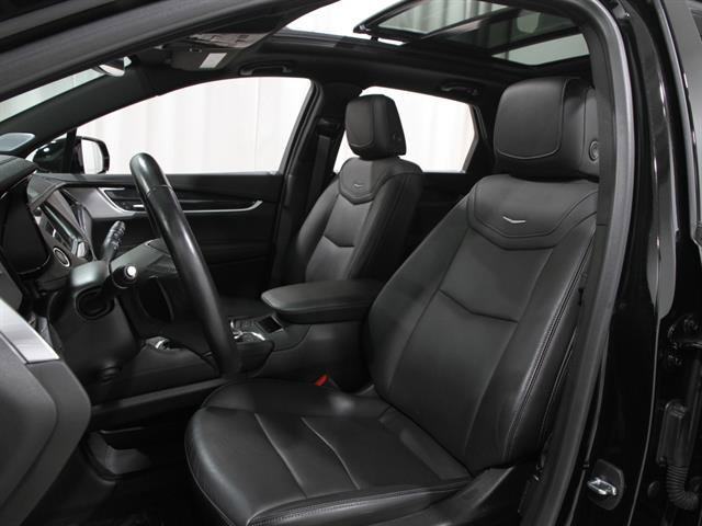 Certified 2023 Cadillac XT5 Premium Luxury image 5