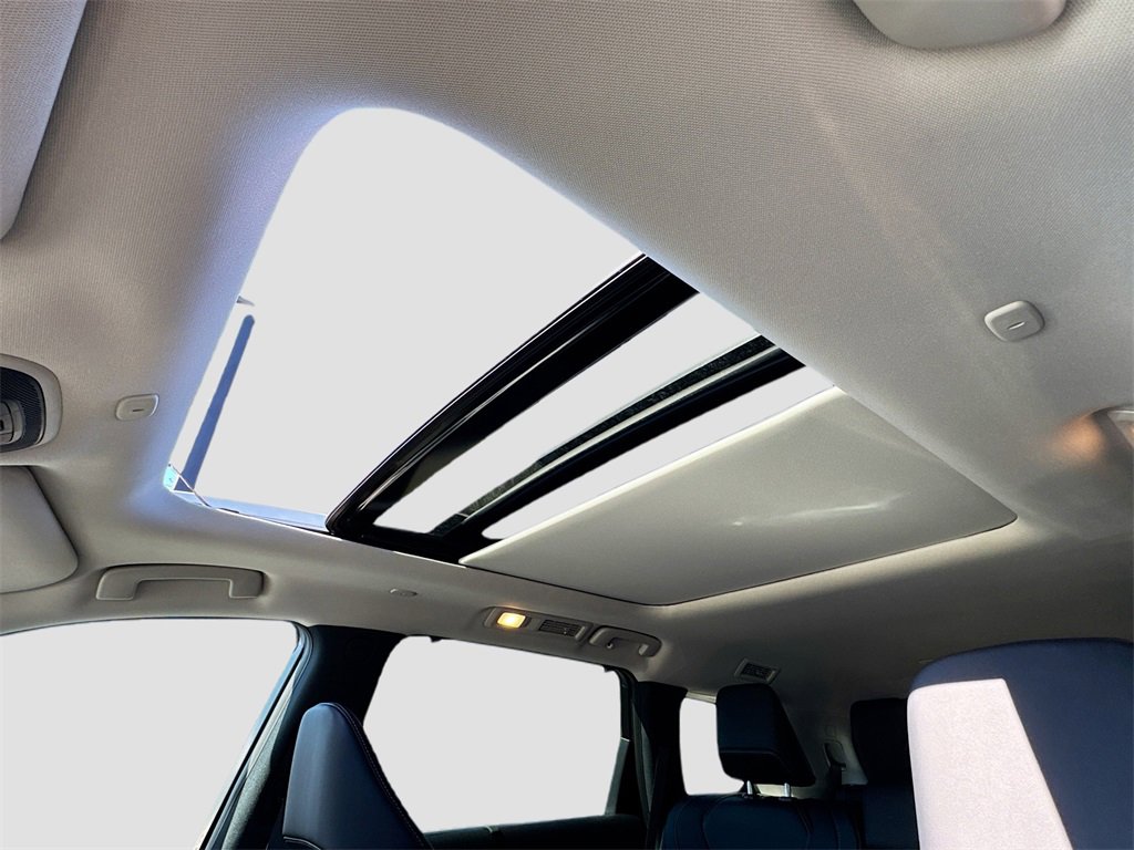 New 2026 INFINITI QX60 Luxe w/ Cargo Package image 23