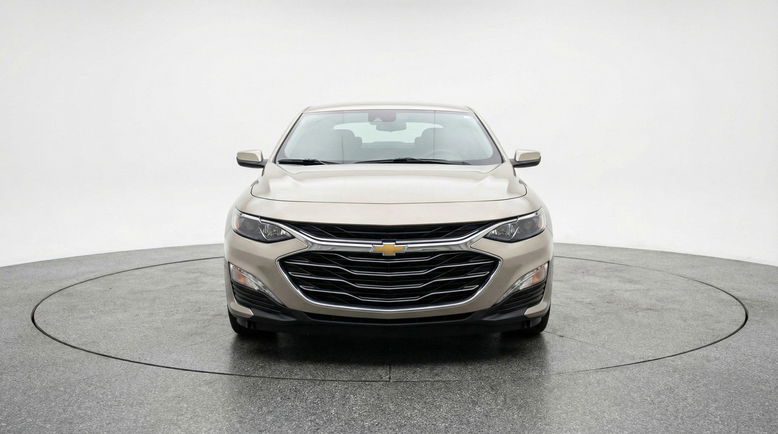 Used 2024 Chevrolet Malibu LT FWD image 2