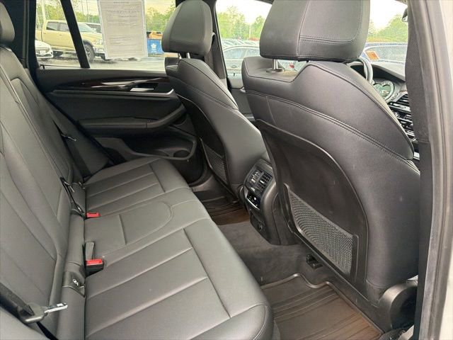 Used 2018 BMW X3 xDrive30i w/ Premium Package AWD/4WD image 28