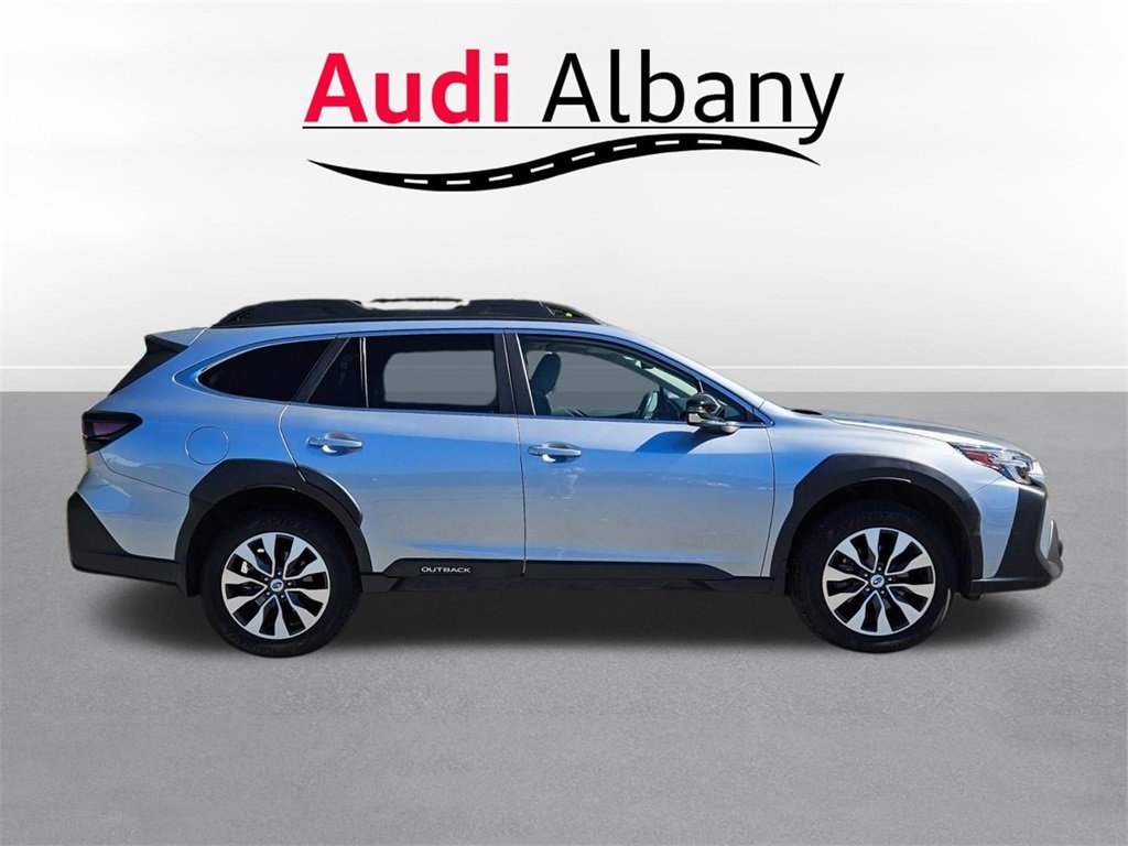 Used 2024 Subaru Outback Limited XT image 3