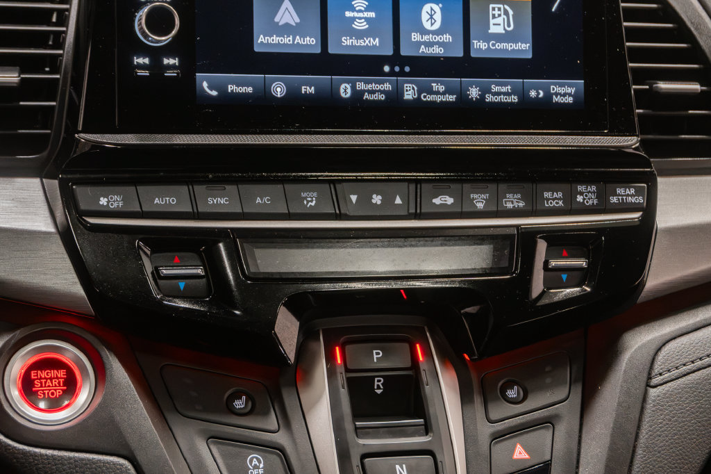 Used 2025 Honda Odyssey Sport-L image 19