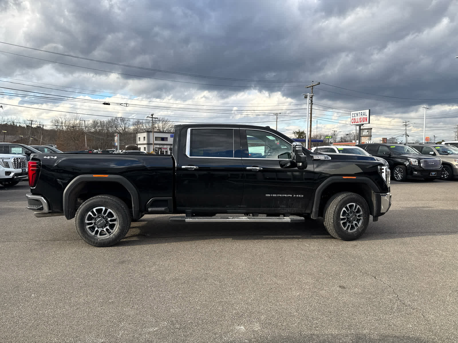 New 2026 GMC Sierra 2500 SLT w/ SLT Premium Package image 8