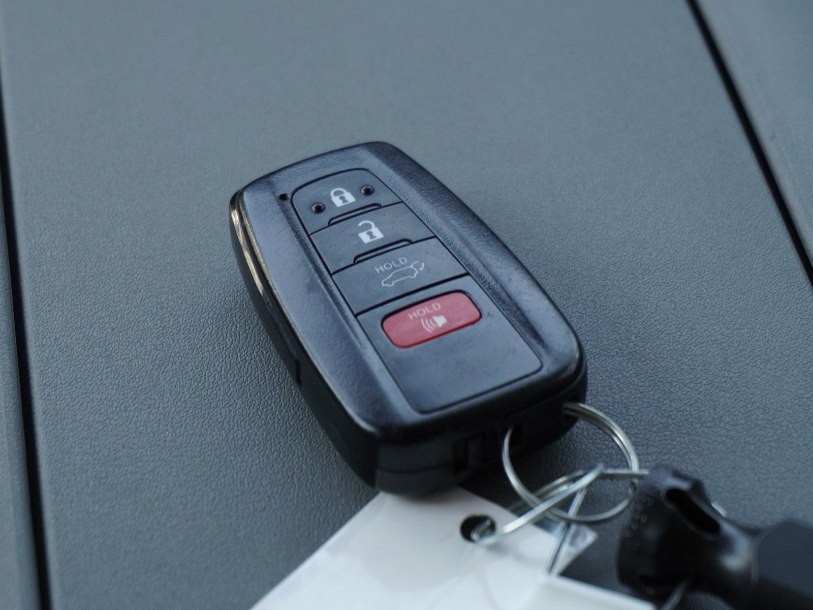 Used 2023 Toyota Highlander XLE AWD/4WD image 20