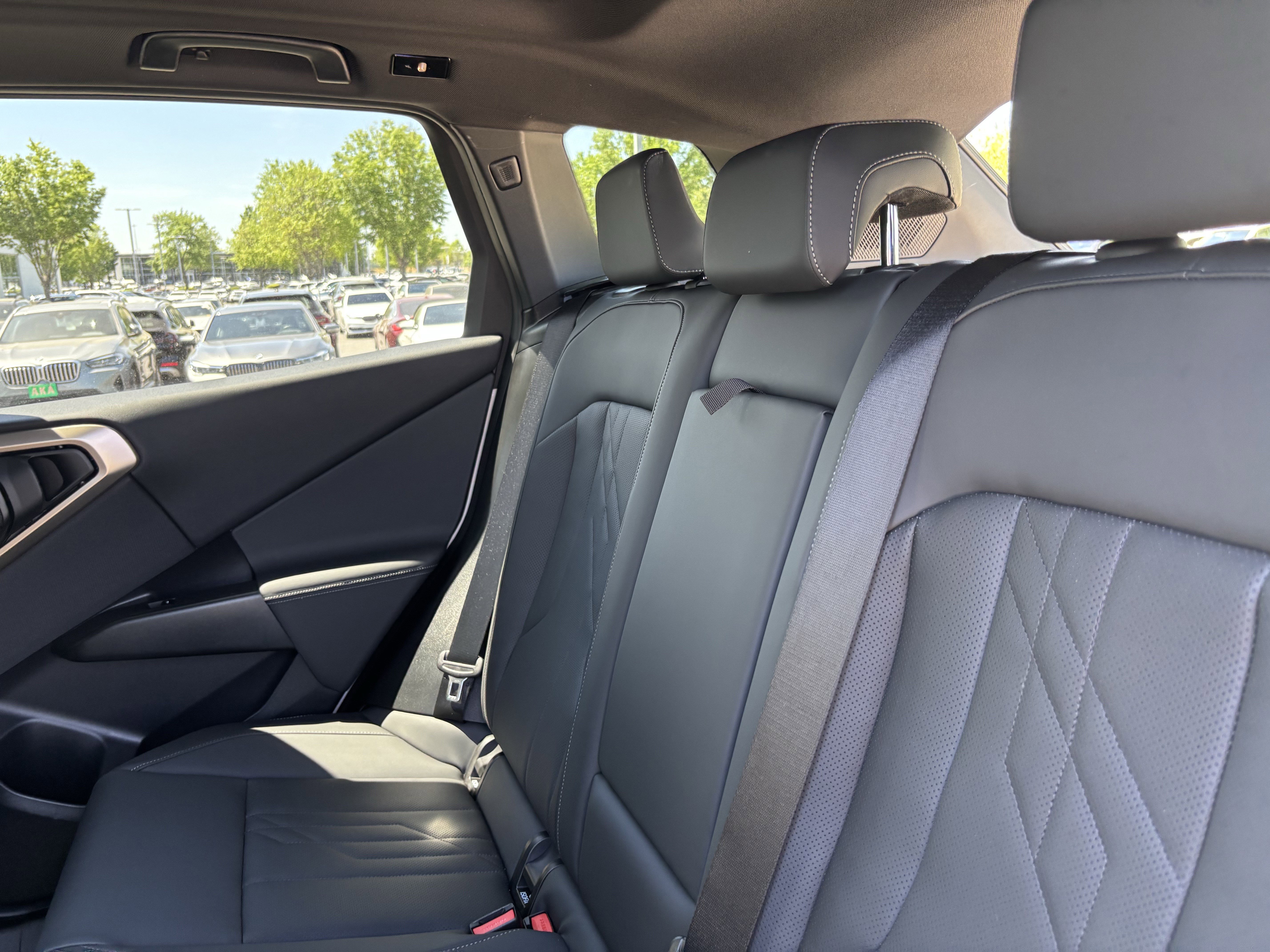 Certified 2025 BMW X3 xDrive30i w/ Convenience Package image 32