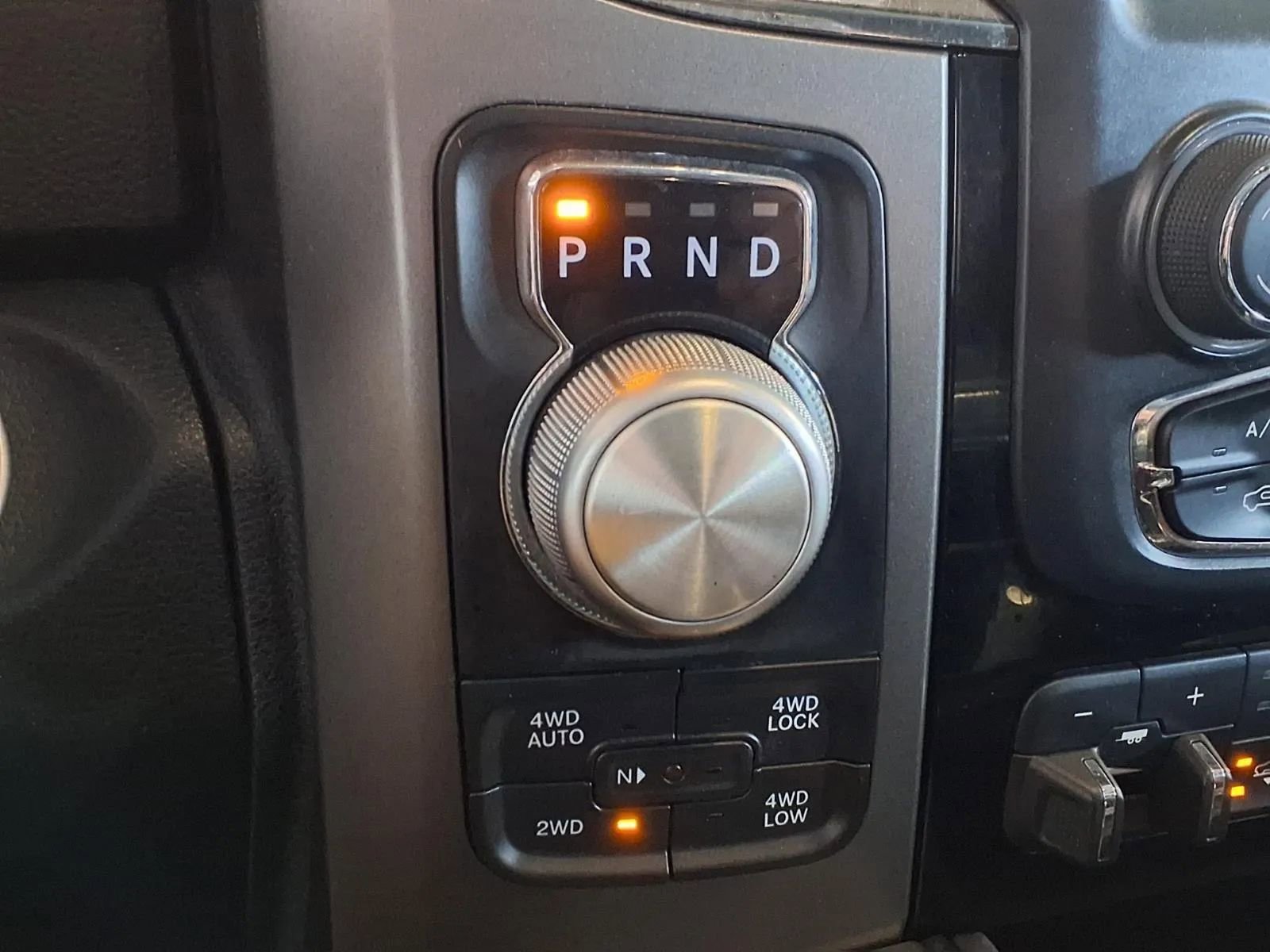 Used 2015 RAM 1500 Sport w/ Ignition Orange Sport Package image 25