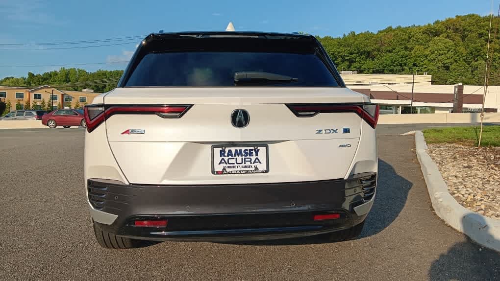 Used 2024 Acura ZDX A-Spec AWD/4WD image 4